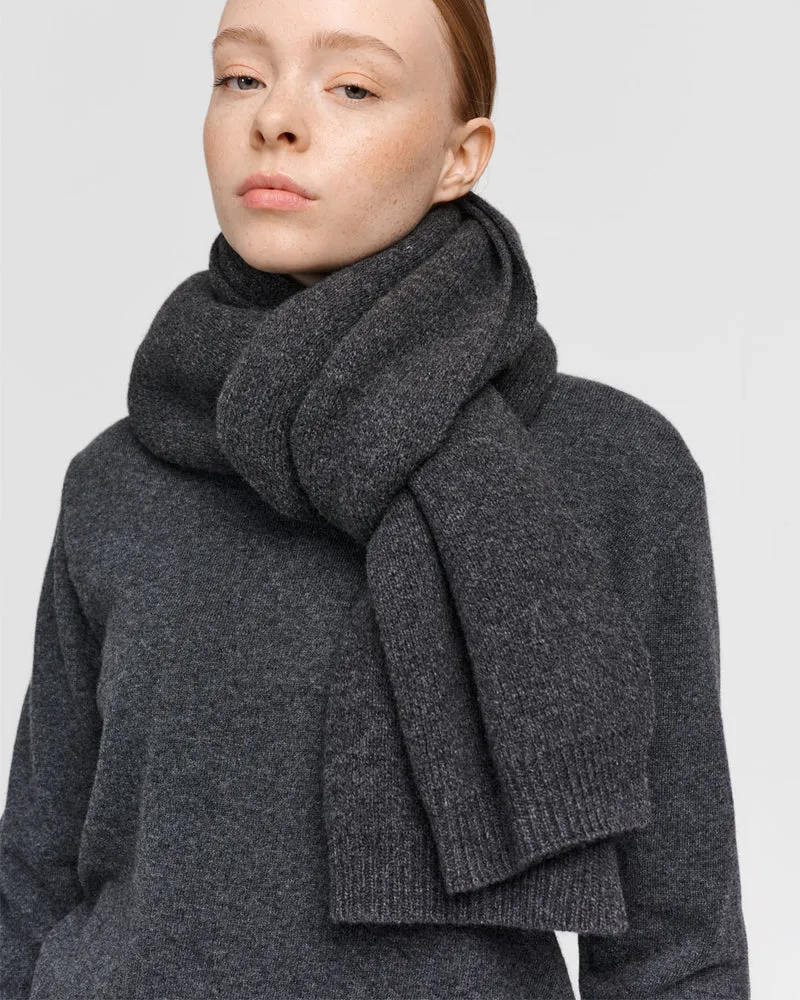 The Unisex Merino Scarf - Grey