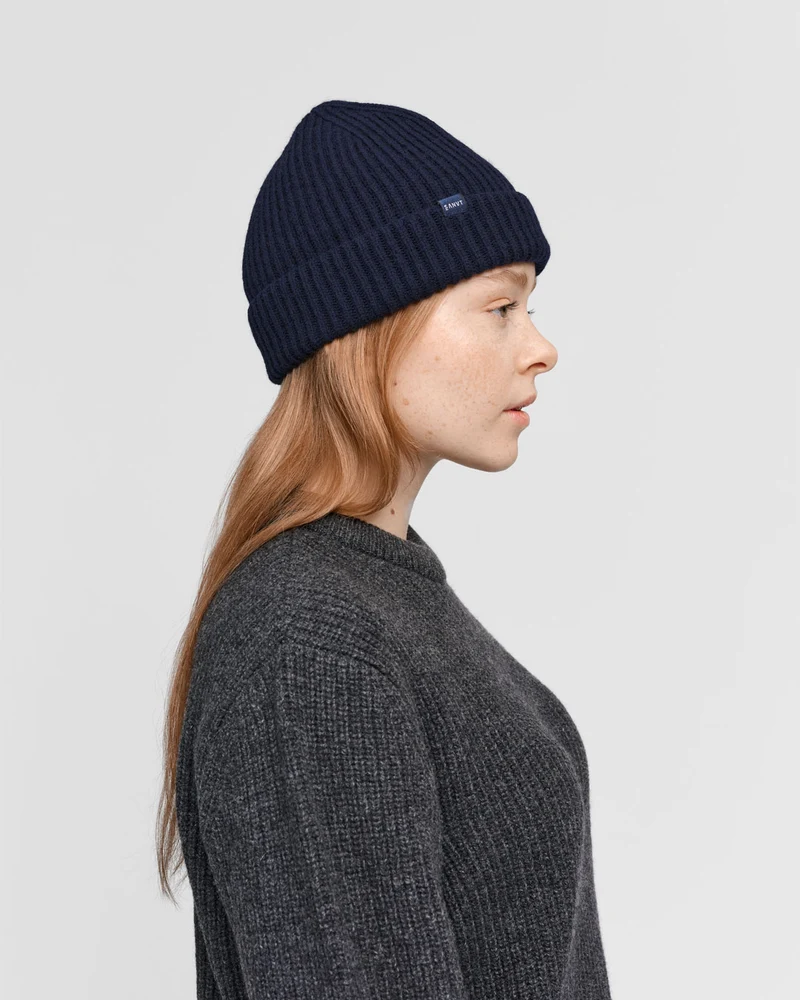 The Unisex Merino Beanie - Navy