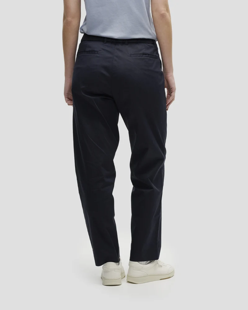 The Relaxed Unisex Chino - Navy