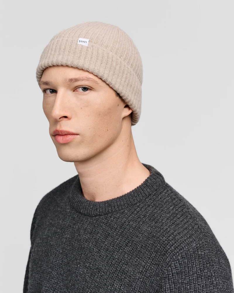 The Merino Beanie - Dark Beige