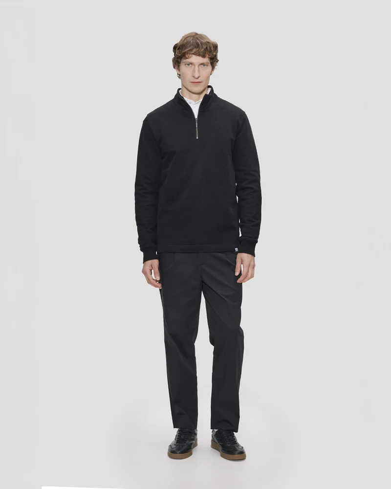 The Half Zip Sweater - Washed Black