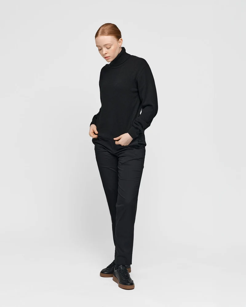 The Unisex Merino Roll Neck - Black
