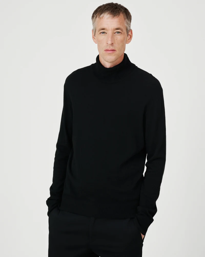 The Merino Roll Neck - Black