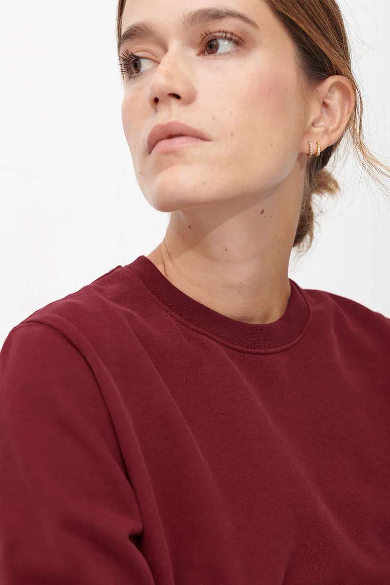 The Unisex Sweatshirt - Dark Red