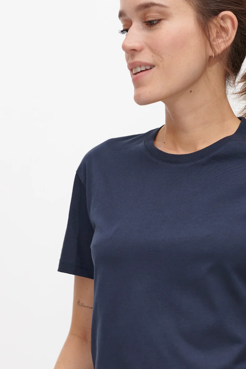 The Unisex T-Shirt - Navy