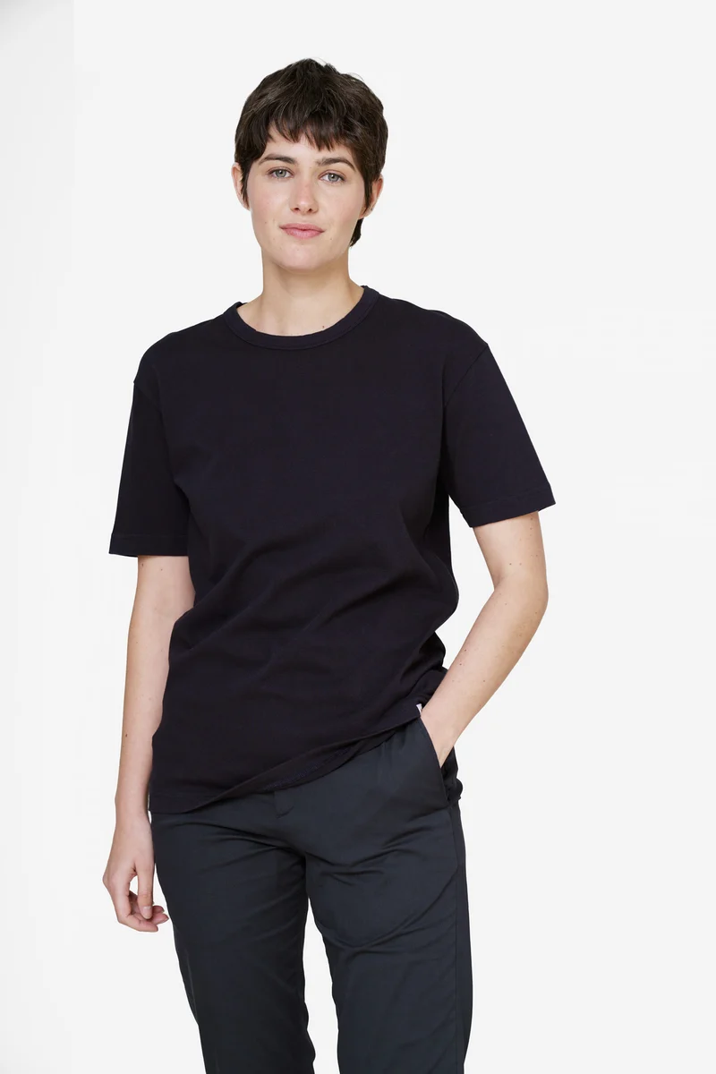 The Heavyweight Unisex T-Shirt - Dark Navy