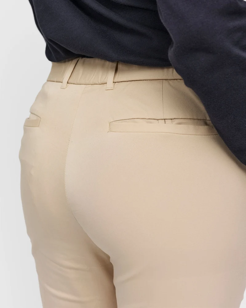 The Unisex Chino - Beige