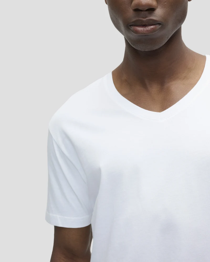 The V-Neck T-Shirt - White