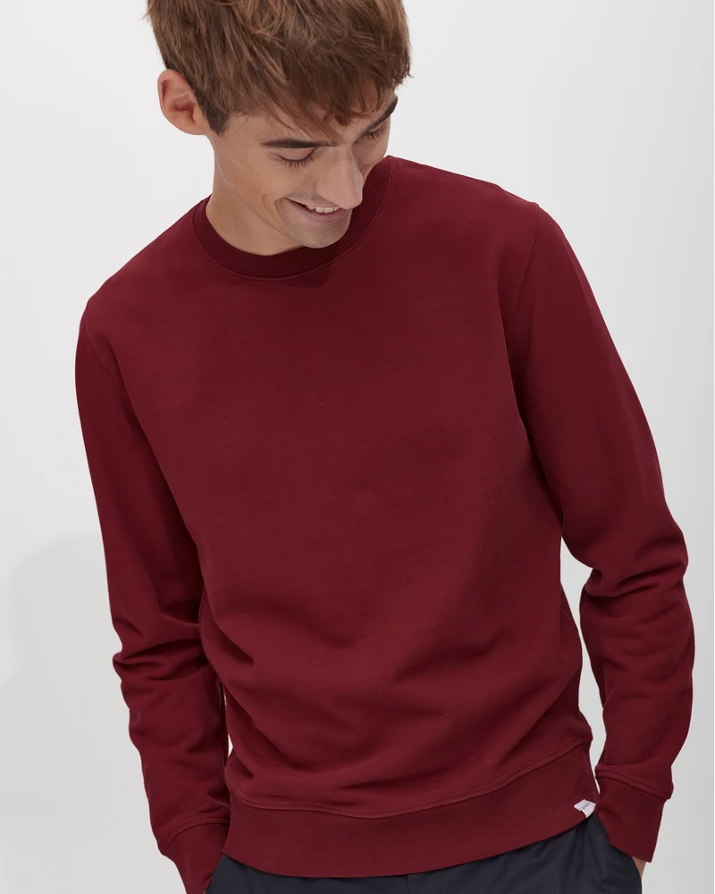 The Perfect Sweatshirt - Dark Red
