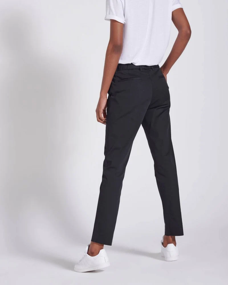 The Unisex Chino - Black