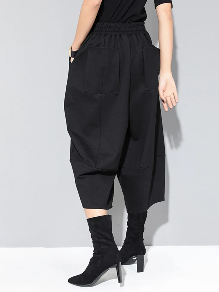 Casual Edge Sculpted Cropped Trousers