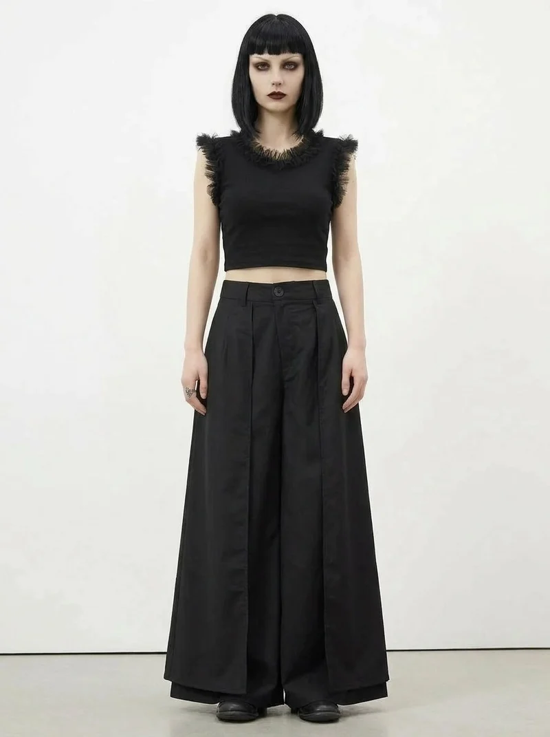 Ruffle Edge Crop Top – Casual Minimal Goth