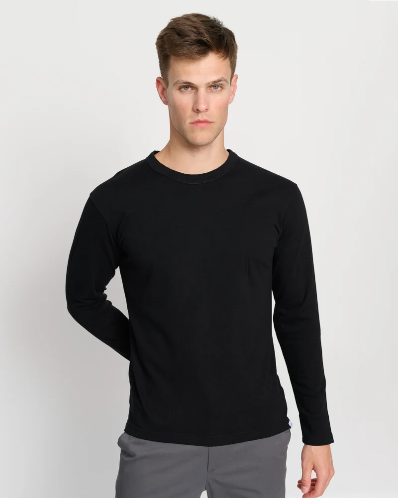 The Longsleeve T-Shirt - Black