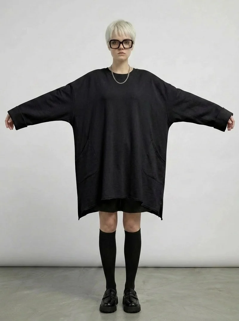Black Raw Edge Oversized Sweatshirt