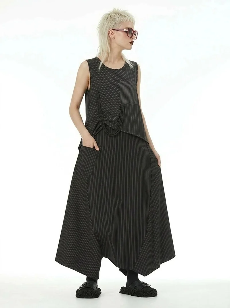 Deep Harem Capri Trousers – Pinstripe