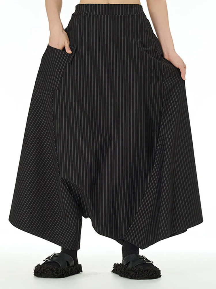 Deep Harem Capri Trousers – Pinstripe