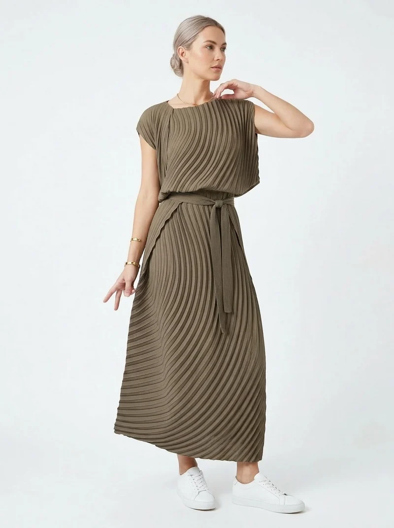 Pleated Minimal Two-Piece Set