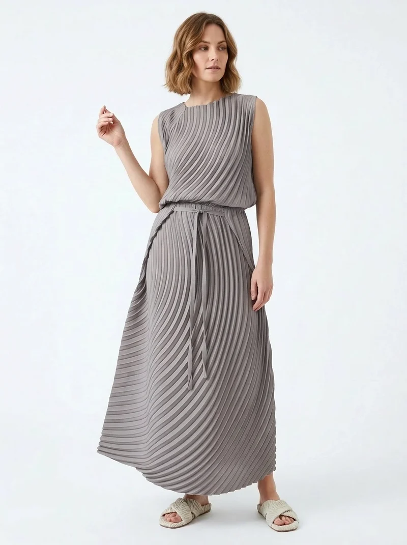 Pleated Minimal Two-Piece Set