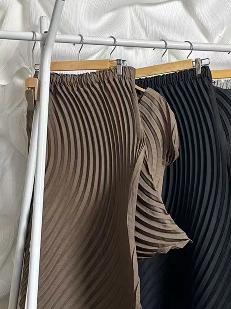 Pleated Minimal Two-Piece Set