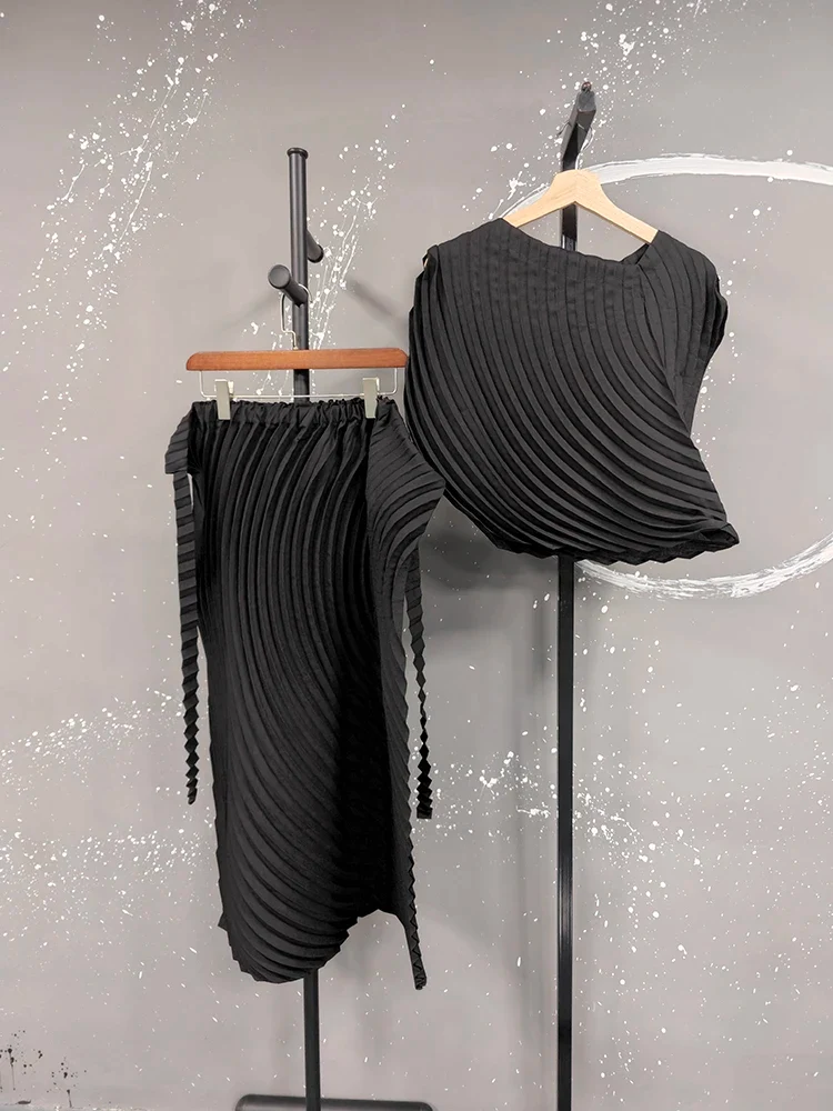 Pleated Minimal Two-Piece Set