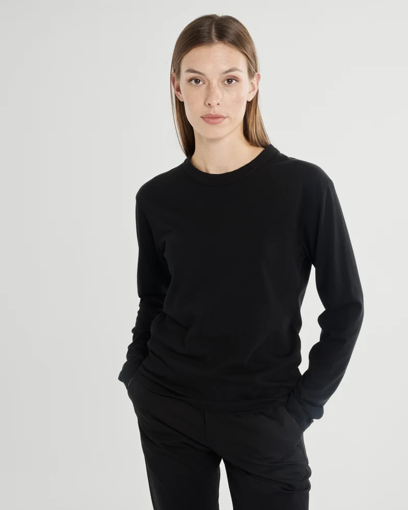 The Unisex Longsleeve T-Shirt - Black