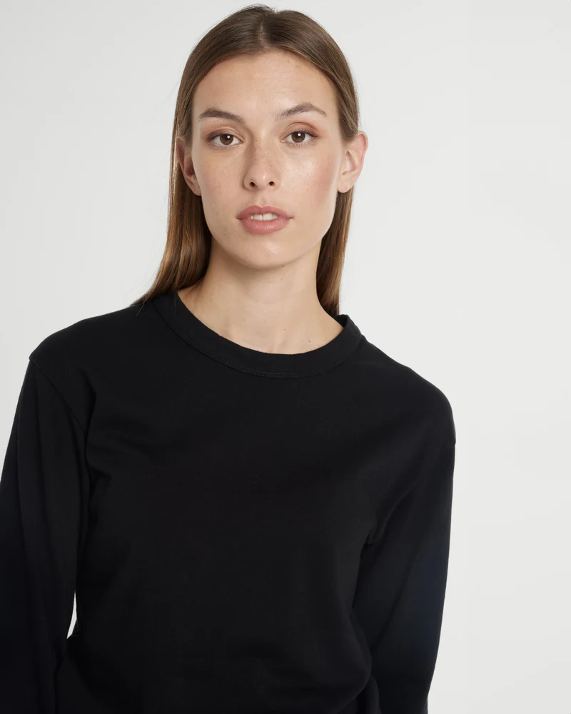 The Unisex Longsleeve T-Shirt - Black