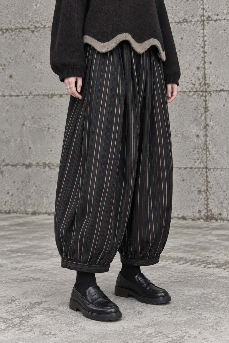 Black Striped Balloon Trousers