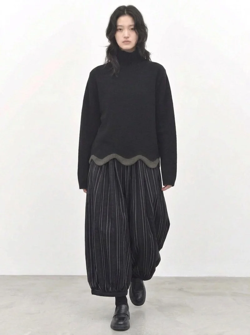 Black Striped Balloon Trousers