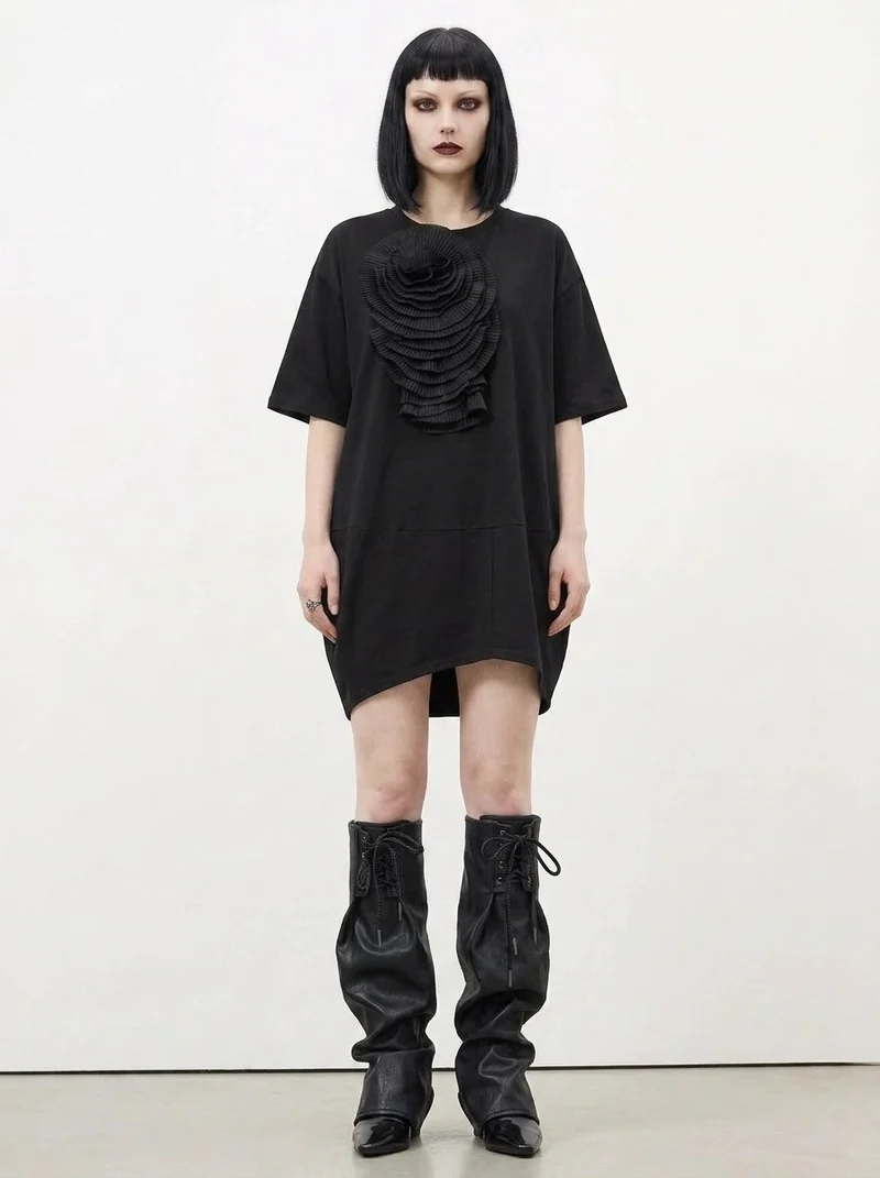Simple Moderne Black Sculptural Flower Dress – Minimal Goth Oversized Statement Tunic