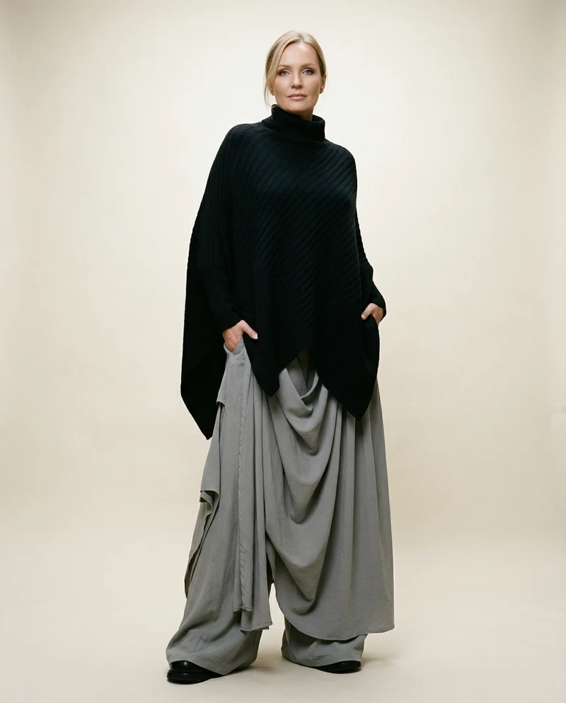 Draped Layered Wide-Leg Trousers – Soft Lightweight Fabric in Mist Grey & Black