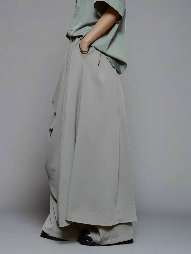Draped Layered Wide-Leg Trousers – Soft Lightweight Fabric in Mist Grey & Black