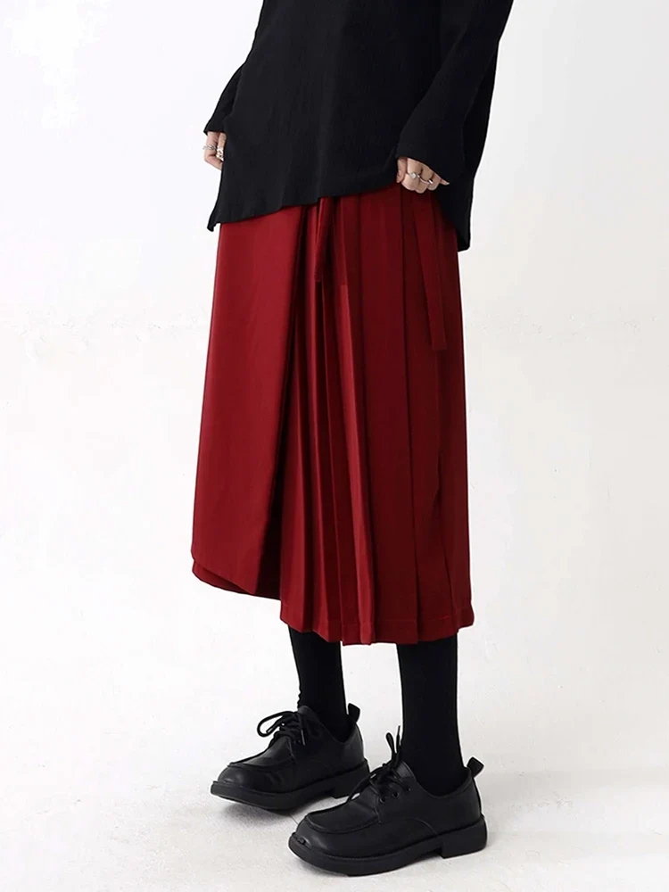 Asymmetrical Overlay Pleated Trousers – Red