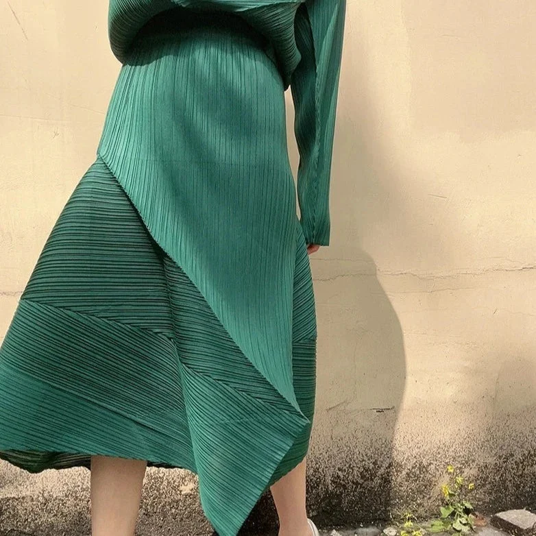 Pleated Design Green Skirt