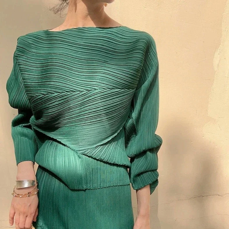 Pleated Design Green Shirt