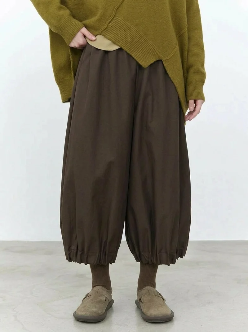 Cocoa Balloon Cropped Trousers – Relaxed Minimalist Volume Pants