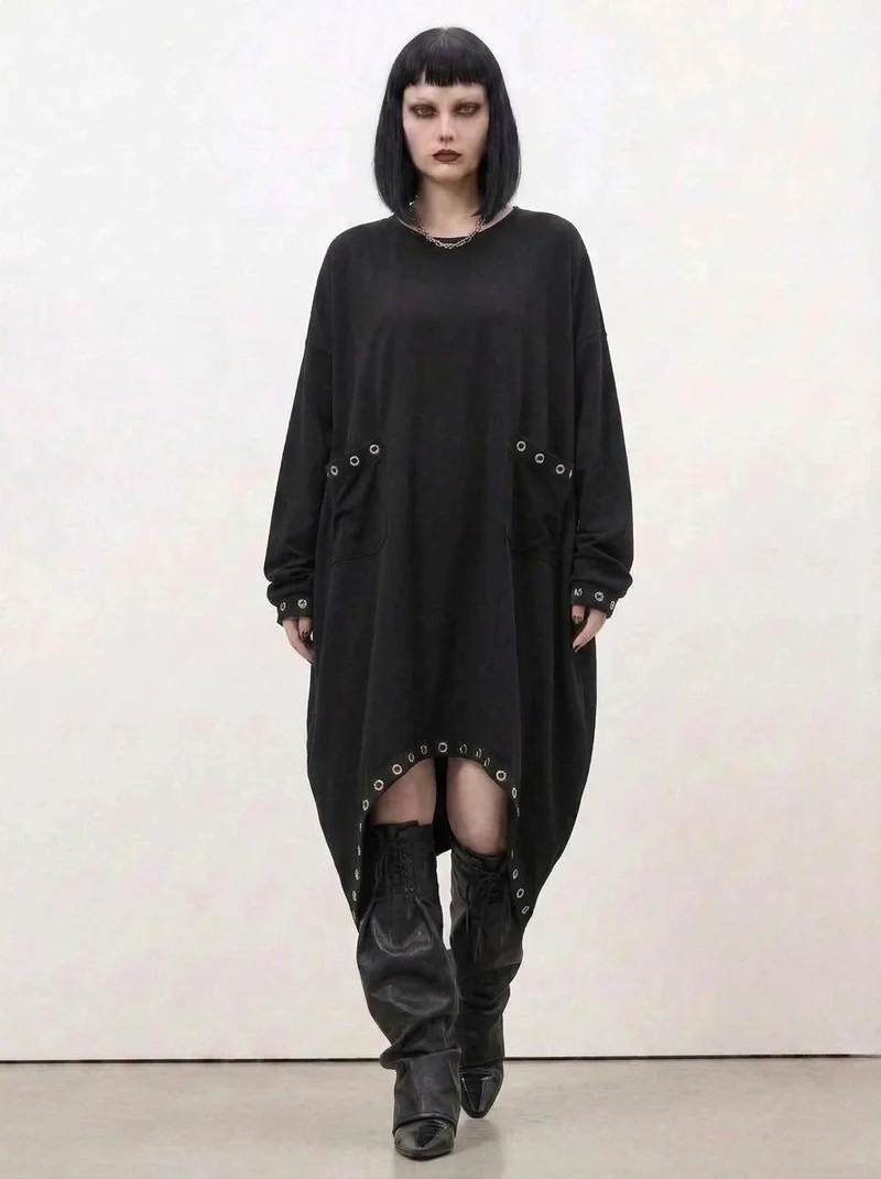 Oversized Rivet-Trim Pullover Dress – Punk-Inspired Cocoon Fit