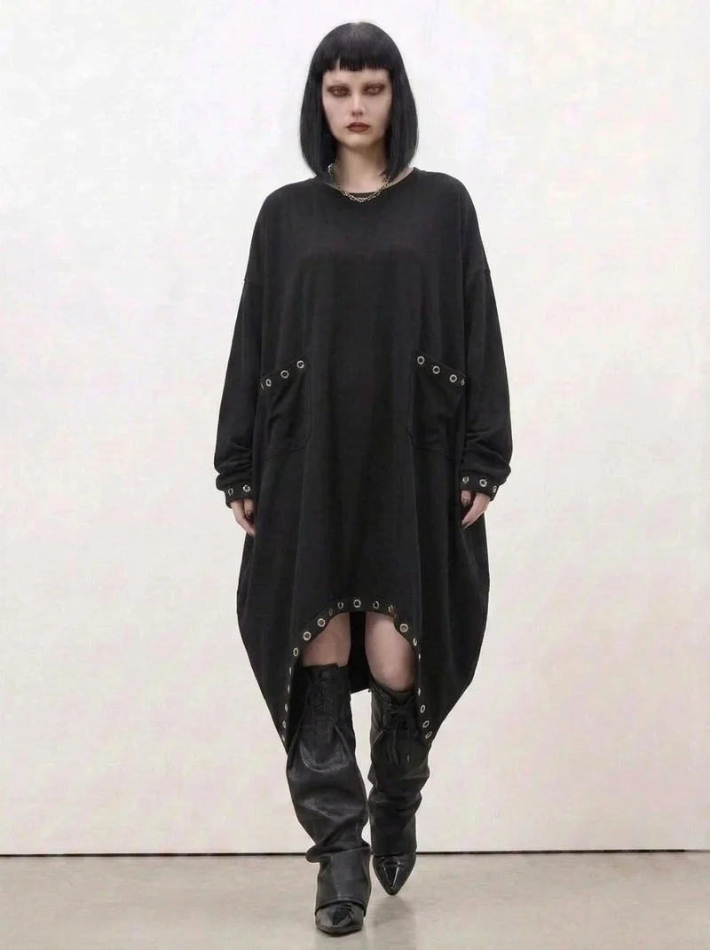 Oversized Rivet-Trim Pullover Dress – Punk-Inspired Cocoon Fit