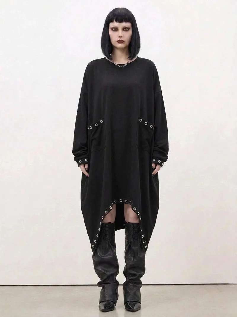 Oversized Rivet-Trim Pullover Dress – Punk-Inspired Cocoon Fit