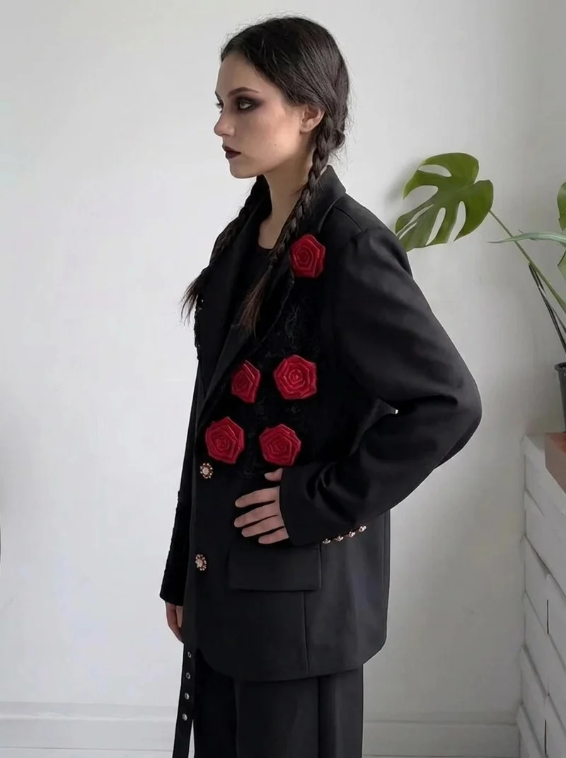 Rose Appliqué Blazer – Gothic Tailoring Statement