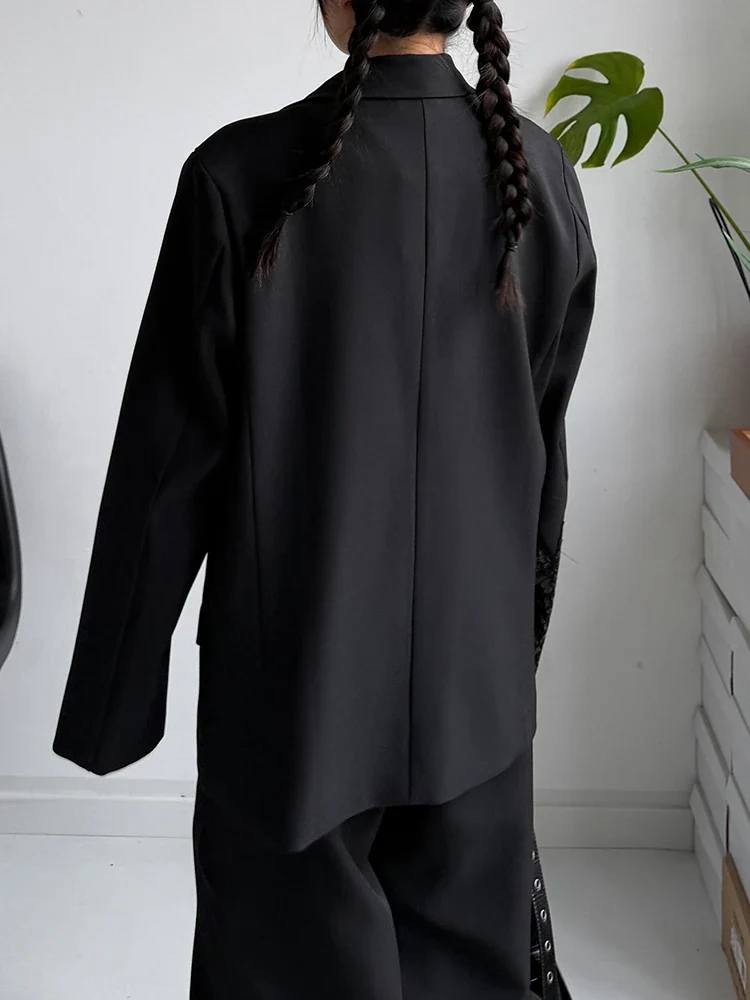 Rose Appliqué Blazer – Gothic Tailoring Statement