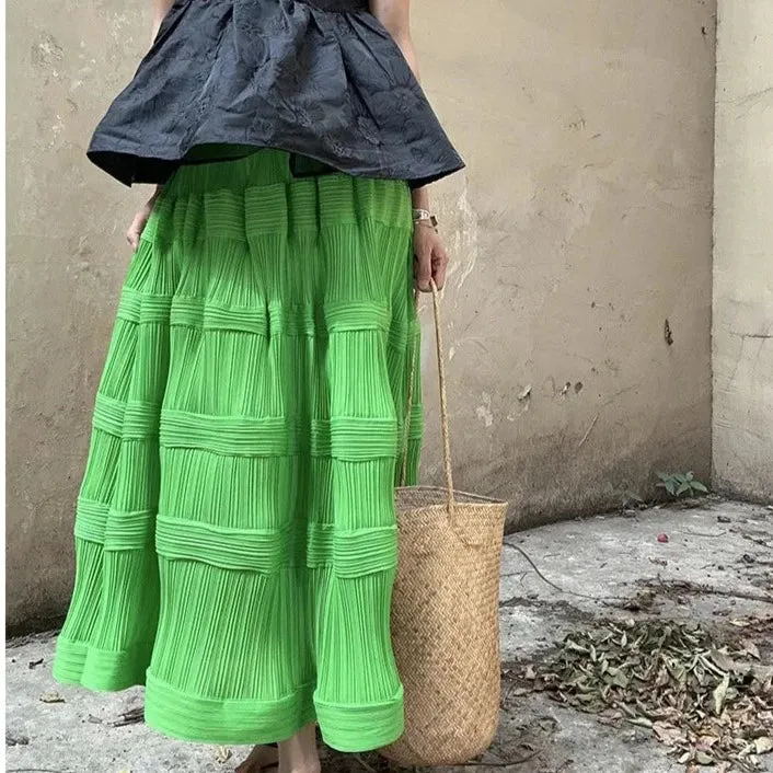 Pleated Pattern Green Skirt