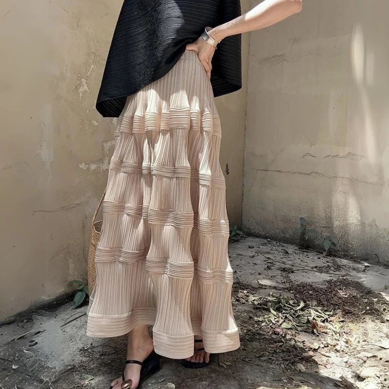Pleated Pattern Khaki Skirt