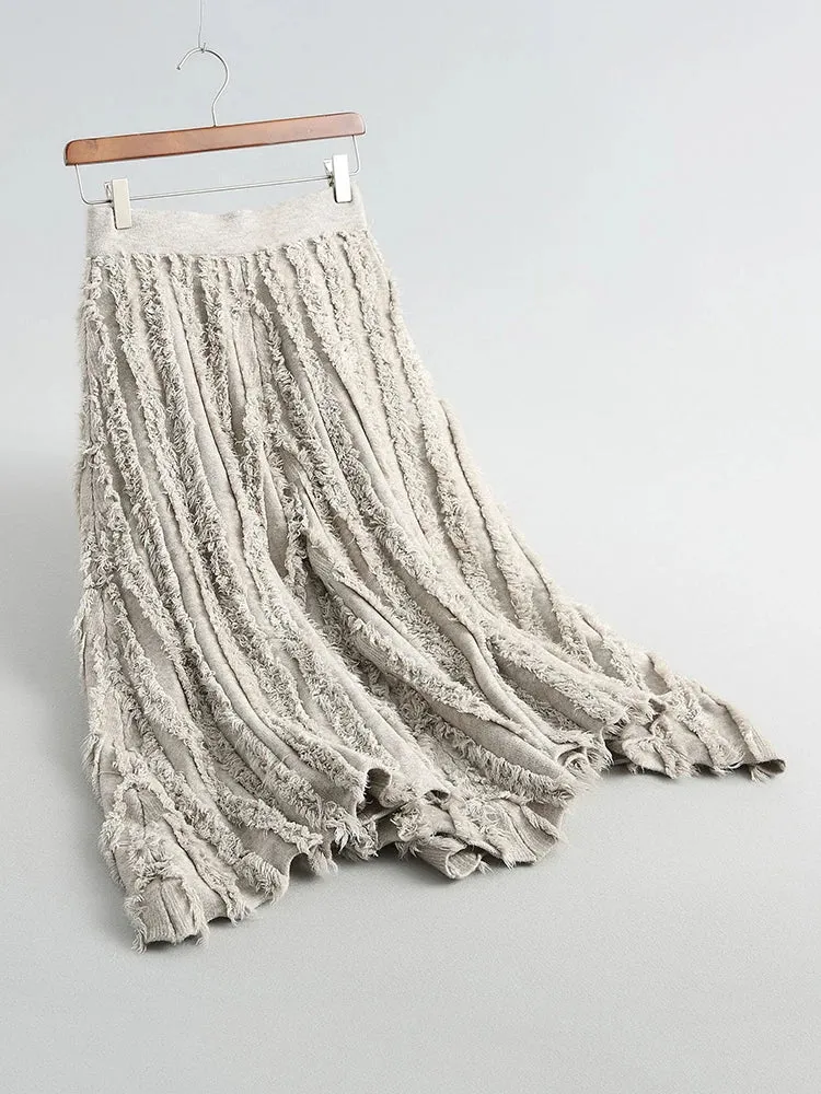 Textured Raw Edge Skirt – Sand Beige