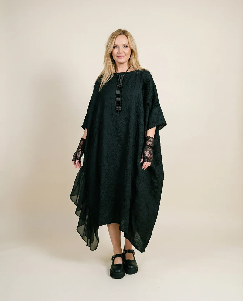 Urban Oversized Black Maxi Dress with Tulle Insert and 3D Textured Fabric
