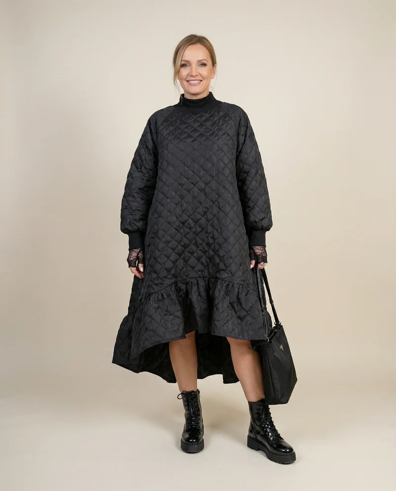 Quilted Winter Dress with Turtleneck and Knitted Cuffs - Warm and Stylish Mid-Calf Design