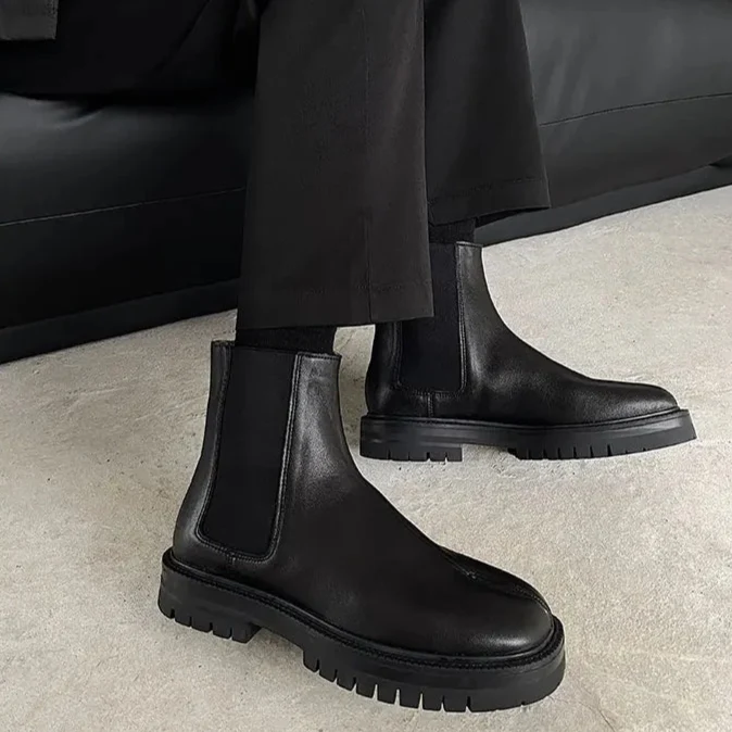Unisex Black Split-Toe Chelsea Boots - Minimalist Ankle Boots