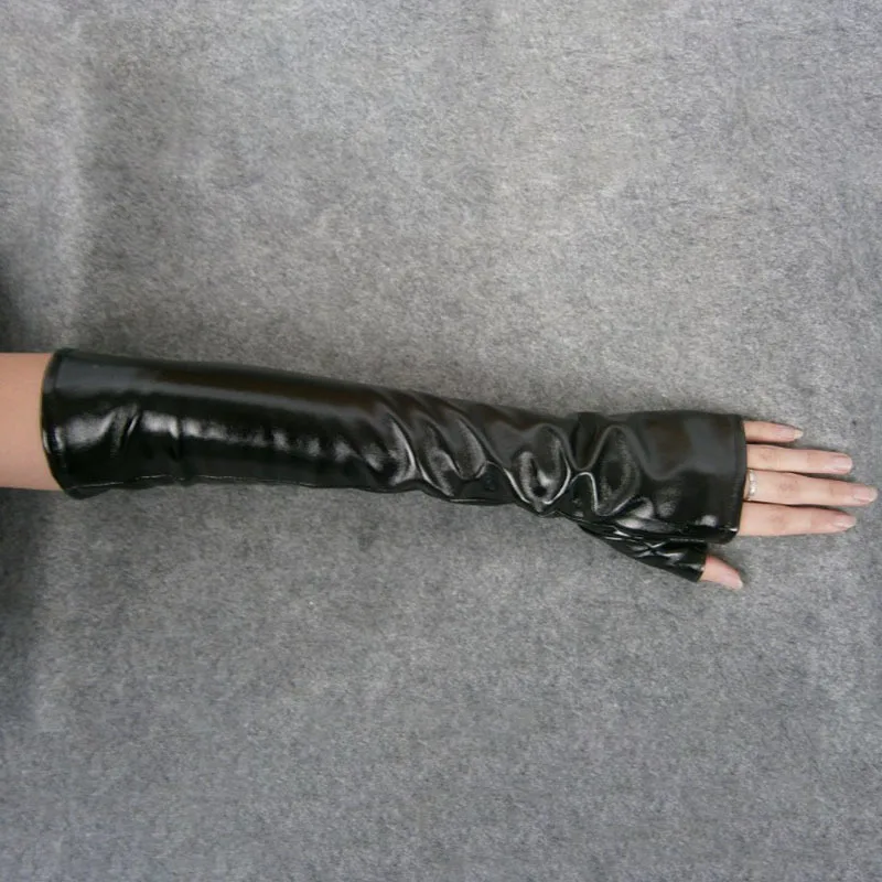 Minimalist Goth Fingerless Leather Gloves – Long Edge Arm Warmers