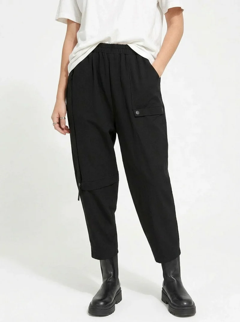 Utility Edge Tapered Trousers