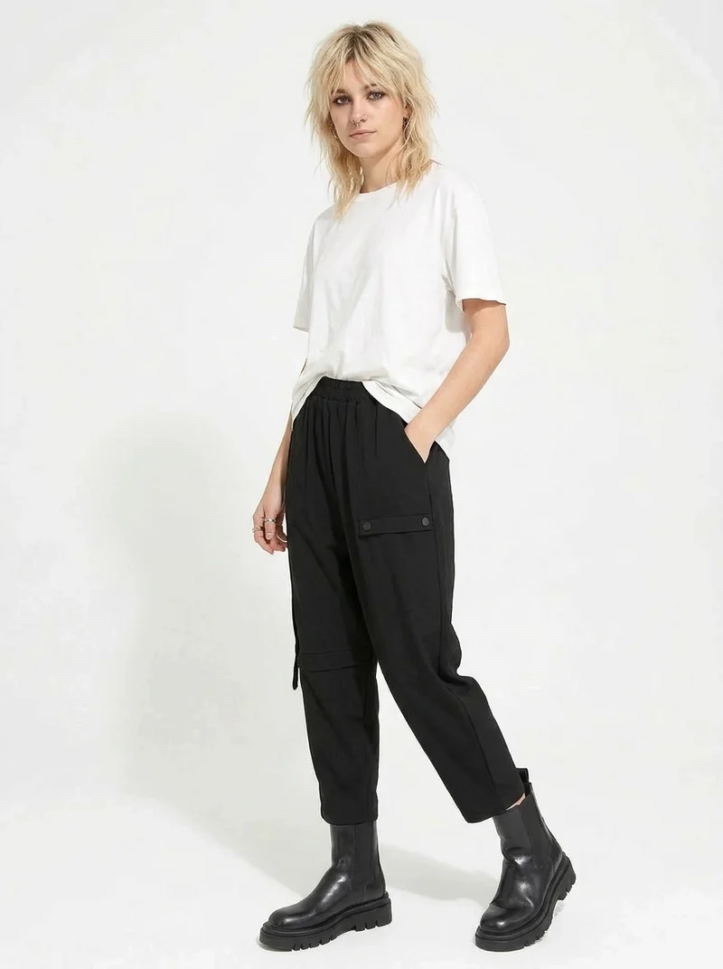 Utility Edge Tapered Trousers