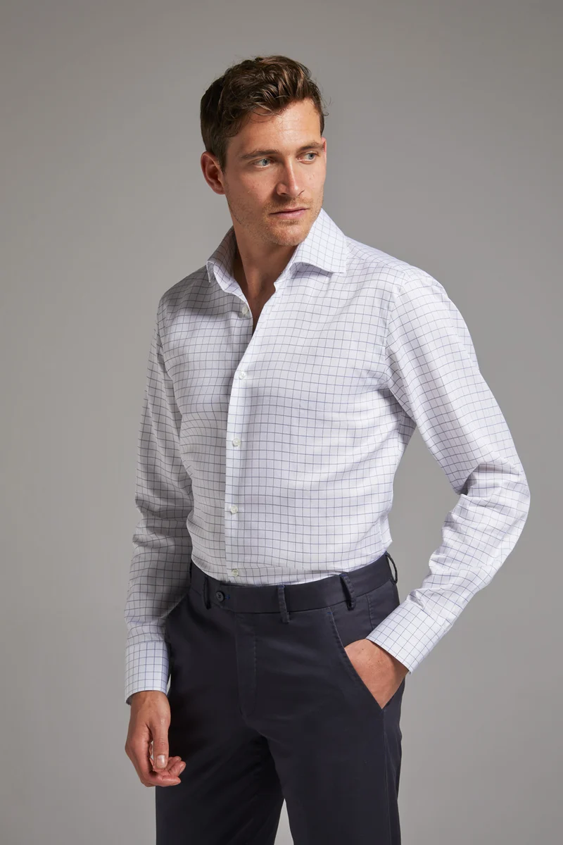 Weiss kariertes Herrenemd Modern Fit Twill
